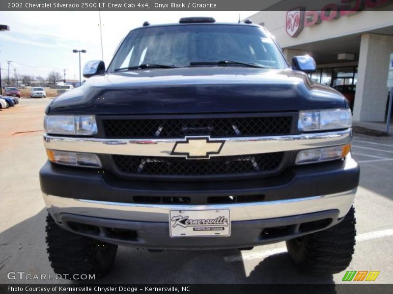 Onyx Black / Graphite 2002 Chevrolet Silverado 2500 LT Crew Cab 4x4