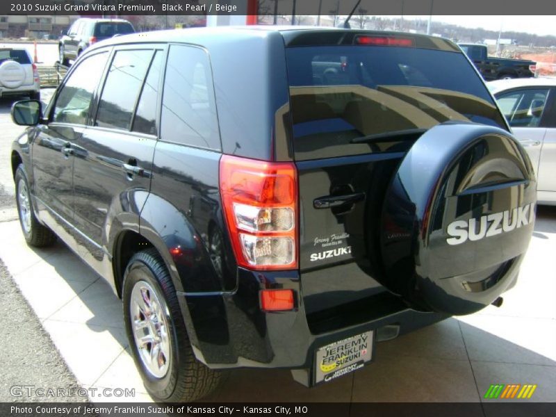 Black Pearl / Beige 2010 Suzuki Grand Vitara Premium