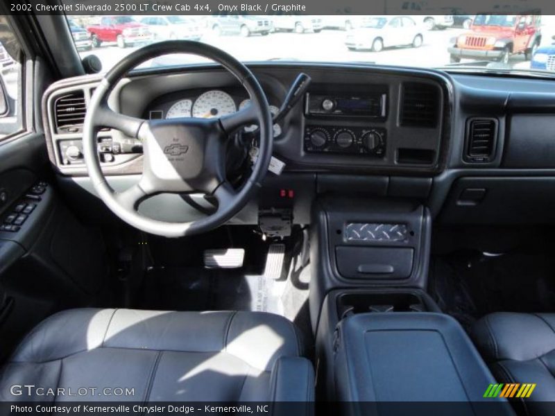 Onyx Black / Graphite 2002 Chevrolet Silverado 2500 LT Crew Cab 4x4