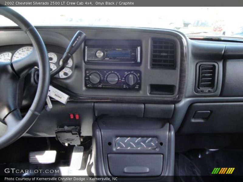 Onyx Black / Graphite 2002 Chevrolet Silverado 2500 LT Crew Cab 4x4