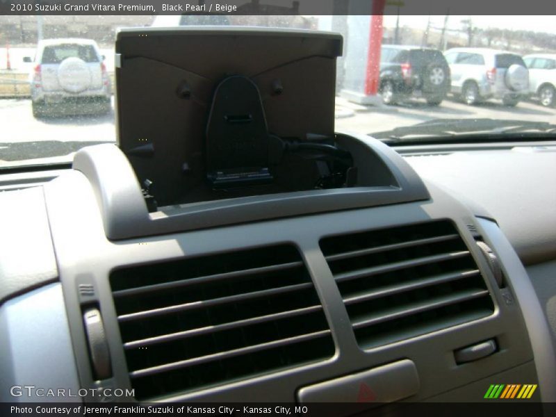Black Pearl / Beige 2010 Suzuki Grand Vitara Premium