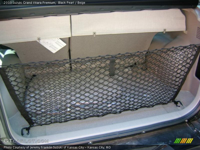 Black Pearl / Beige 2010 Suzuki Grand Vitara Premium