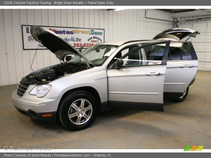 Bright Silver Metallic / Pastel Slate Gray 2008 Chrysler Pacifica Touring