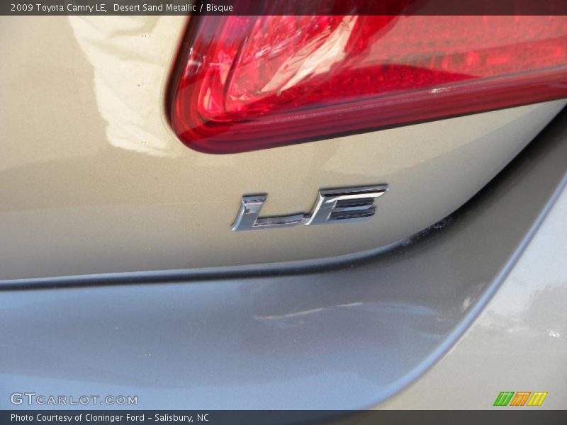 Desert Sand Metallic / Bisque 2009 Toyota Camry LE