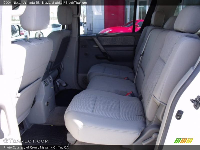 Blizzard White / Steel/Titanium 2004 Nissan Armada SE