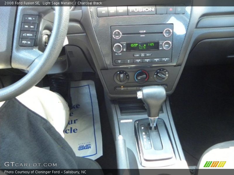 Light Sage Metallic / Charcoal Black 2008 Ford Fusion SE
