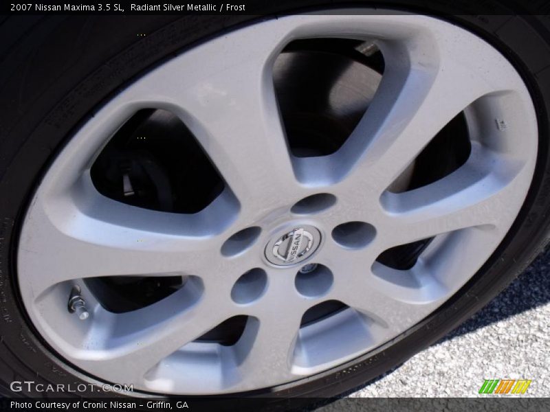 Radiant Silver Metallic / Frost 2007 Nissan Maxima 3.5 SL