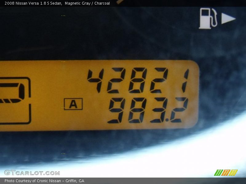Magnetic Gray / Charcoal 2008 Nissan Versa 1.8 S Sedan