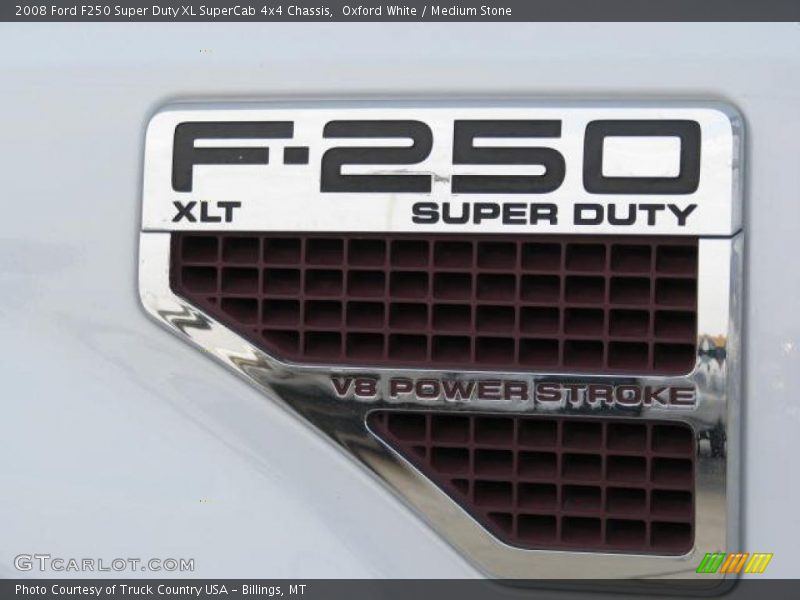 Oxford White / Medium Stone 2008 Ford F250 Super Duty XL SuperCab 4x4 Chassis