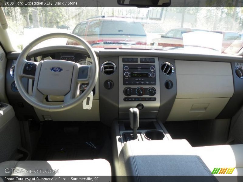 Black / Stone 2009 Ford Expedition XLT