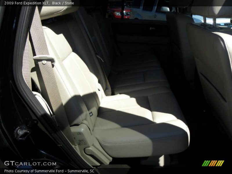 Black / Stone 2009 Ford Expedition XLT