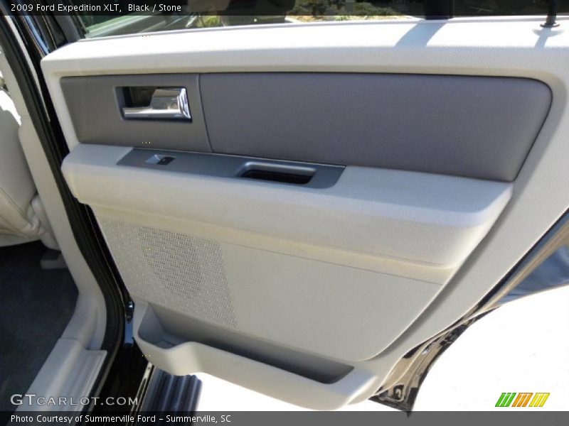 Black / Stone 2009 Ford Expedition XLT