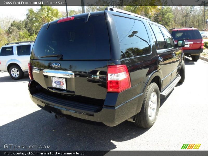 Black / Stone 2009 Ford Expedition XLT