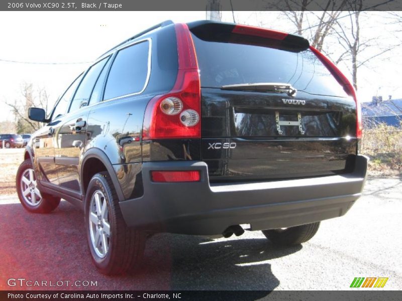 Black / Taupe 2006 Volvo XC90 2.5T
