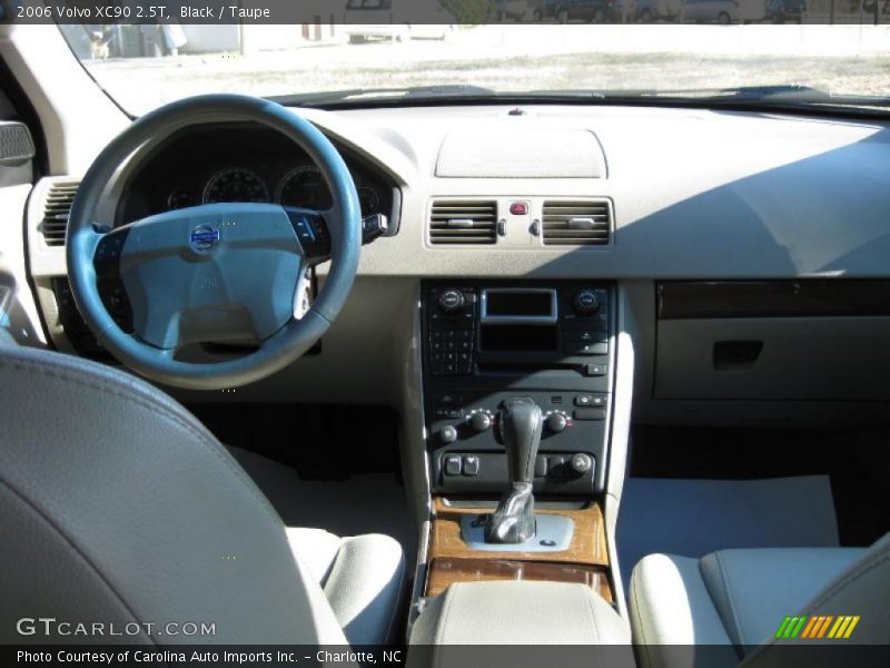 Black / Taupe 2006 Volvo XC90 2.5T