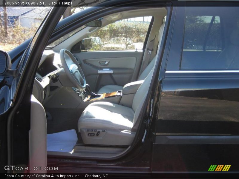 Black / Taupe 2006 Volvo XC90 2.5T