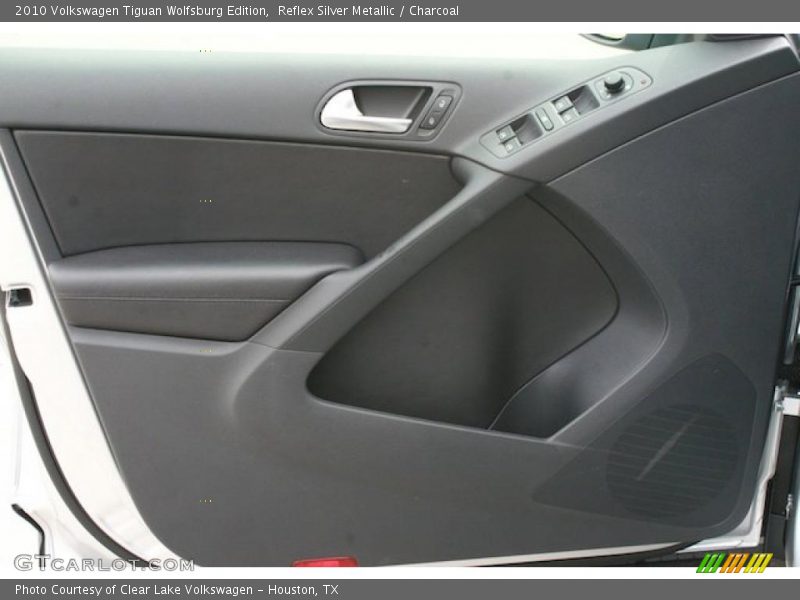 Reflex Silver Metallic / Charcoal 2010 Volkswagen Tiguan Wolfsburg Edition