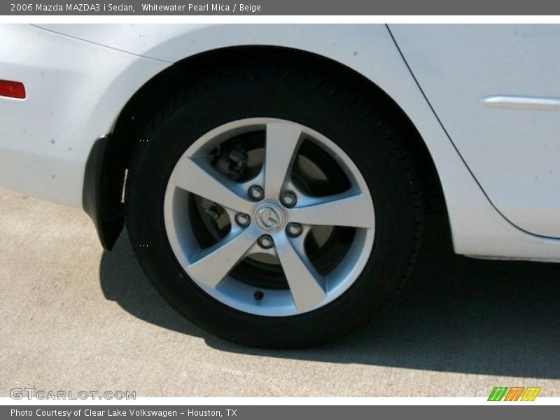 Whitewater Pearl Mica / Beige 2006 Mazda MAZDA3 i Sedan