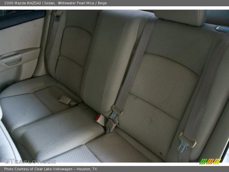 Whitewater Pearl Mica / Beige 2006 Mazda MAZDA3 i Sedan