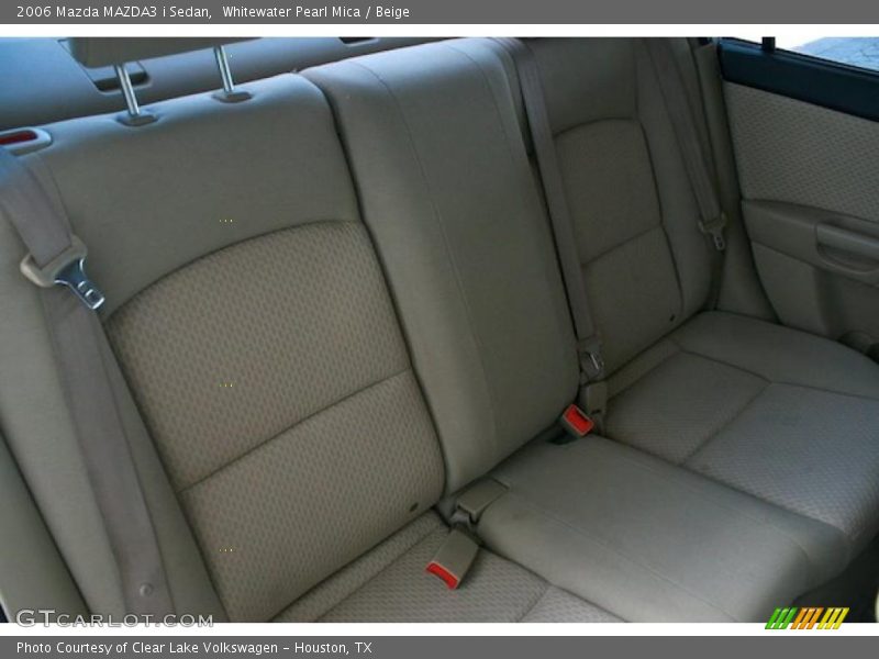 Whitewater Pearl Mica / Beige 2006 Mazda MAZDA3 i Sedan