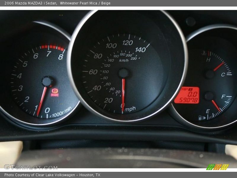 Whitewater Pearl Mica / Beige 2006 Mazda MAZDA3 i Sedan