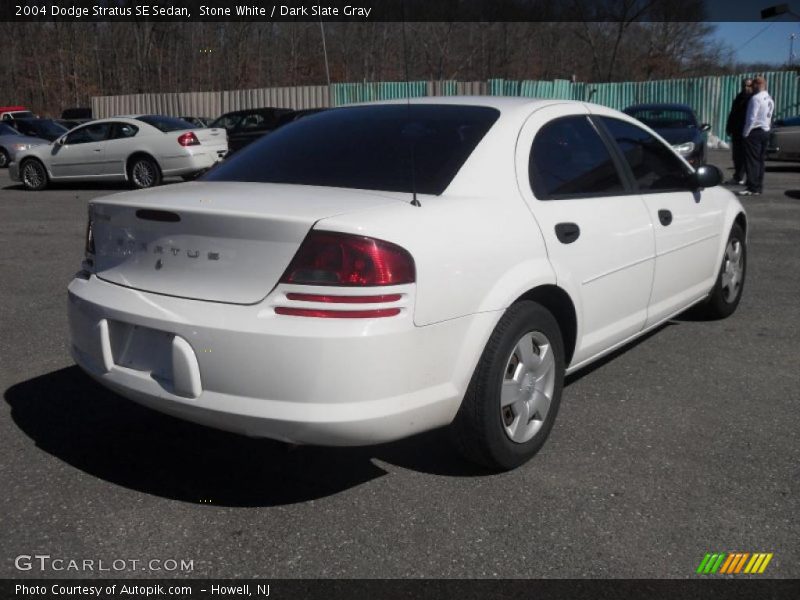 Stone White / Dark Slate Gray 2004 Dodge Stratus SE Sedan