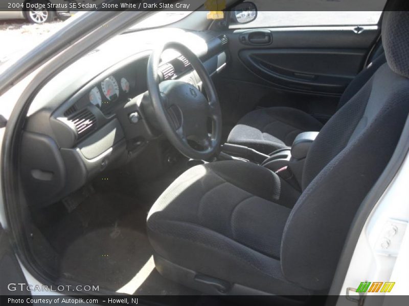 Stone White / Dark Slate Gray 2004 Dodge Stratus SE Sedan