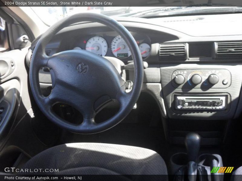 Stone White / Dark Slate Gray 2004 Dodge Stratus SE Sedan