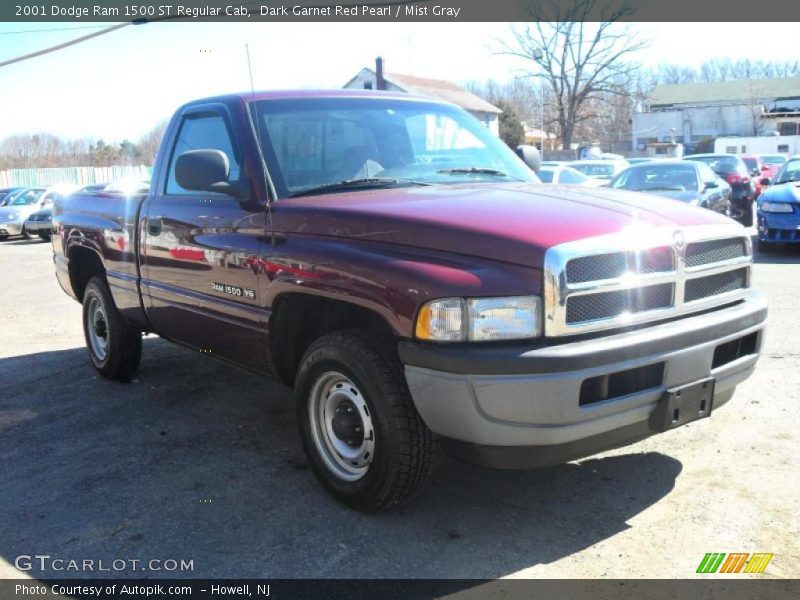 Dark Garnet Red Pearl / Mist Gray 2001 Dodge Ram 1500 ST Regular Cab