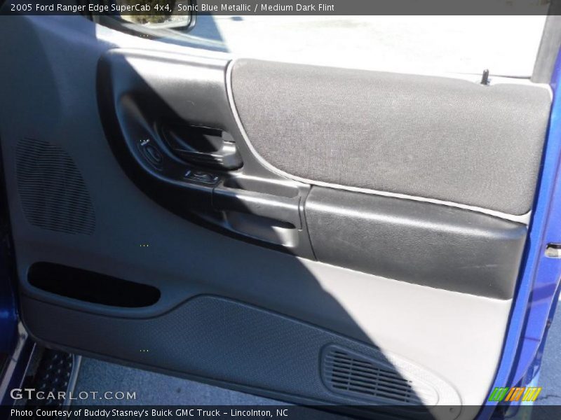 Sonic Blue Metallic / Medium Dark Flint 2005 Ford Ranger Edge SuperCab 4x4