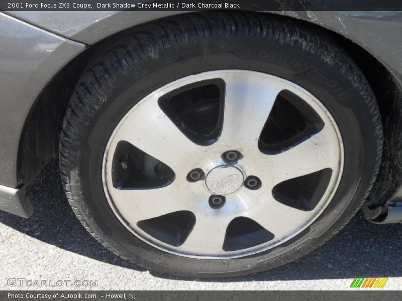 Dark Shadow Grey Metallic / Dark Charcoal Black 2001 Ford Focus ZX3 Coupe