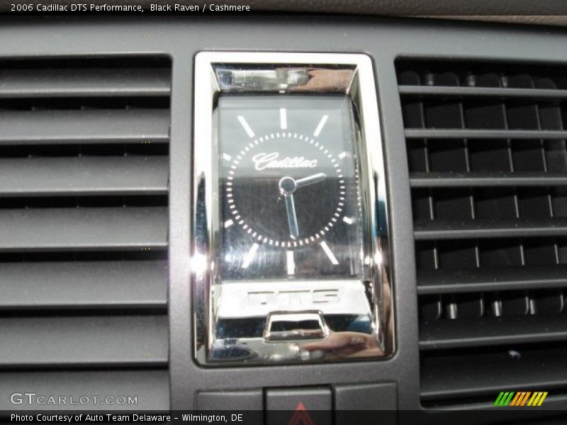 Black Raven / Cashmere 2006 Cadillac DTS Performance