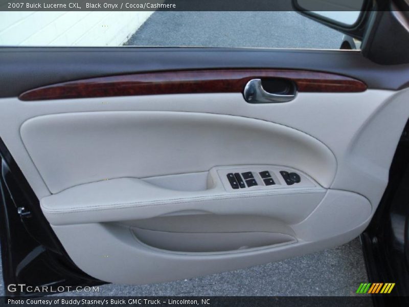 Black Onyx / Cocoa/Cashmere 2007 Buick Lucerne CXL
