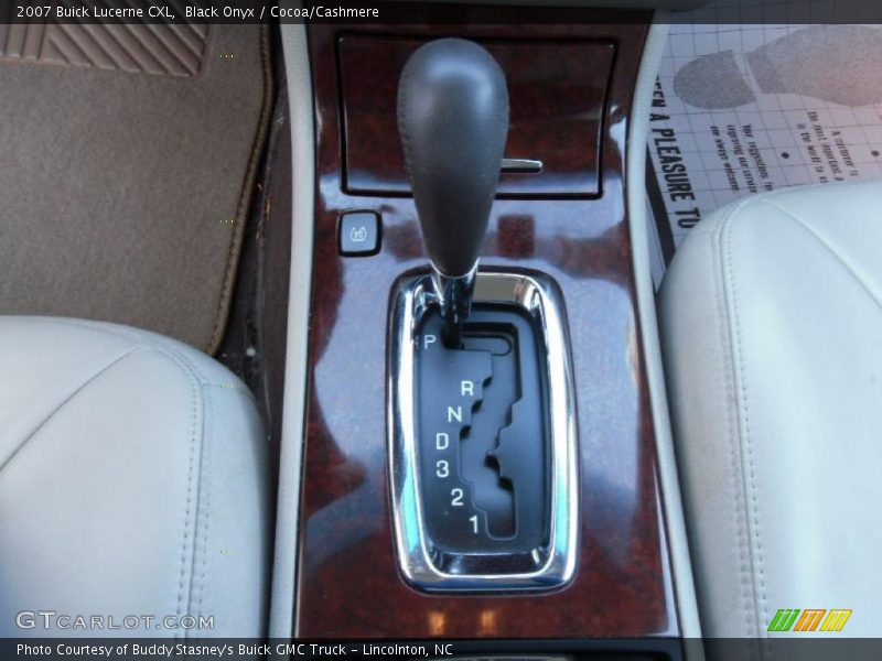 Black Onyx / Cocoa/Cashmere 2007 Buick Lucerne CXL