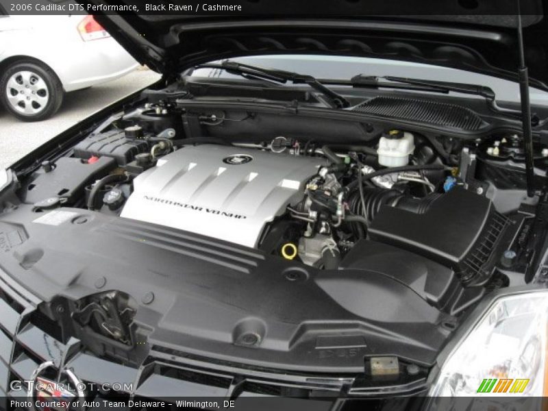 Black Raven / Cashmere 2006 Cadillac DTS Performance