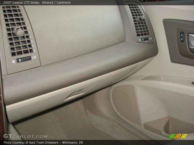 Infrared / Cashmere 2007 Cadillac CTS Sedan