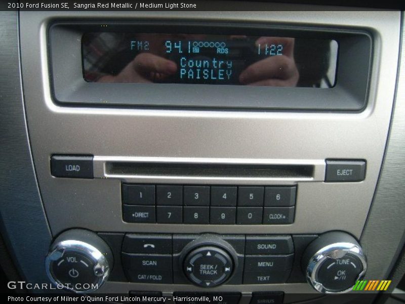 Sangria Red Metallic / Medium Light Stone 2010 Ford Fusion SE