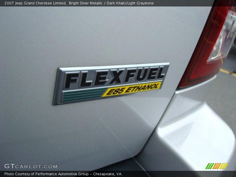 Bright Silver Metallic / Dark Khaki/Light Graystone 2007 Jeep Grand Cherokee Limited