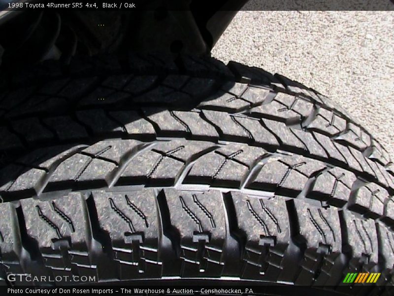 Black / Oak 1998 Toyota 4Runner SR5 4x4