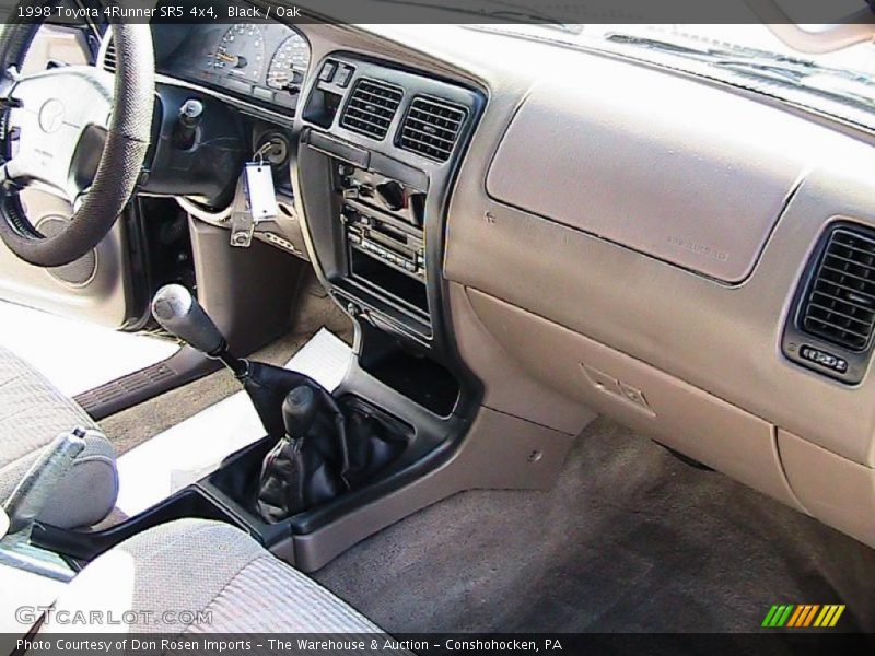 Black / Oak 1998 Toyota 4Runner SR5 4x4