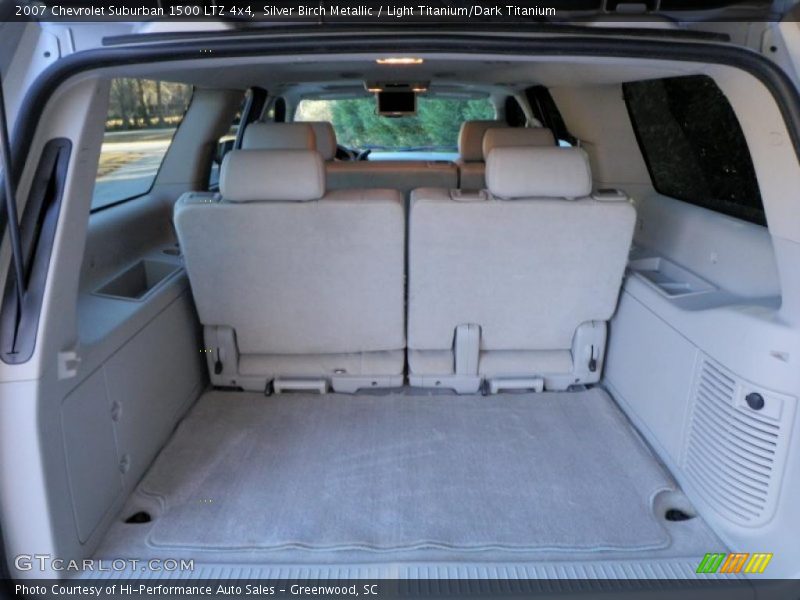 Silver Birch Metallic / Light Titanium/Dark Titanium 2007 Chevrolet Suburban 1500 LTZ 4x4