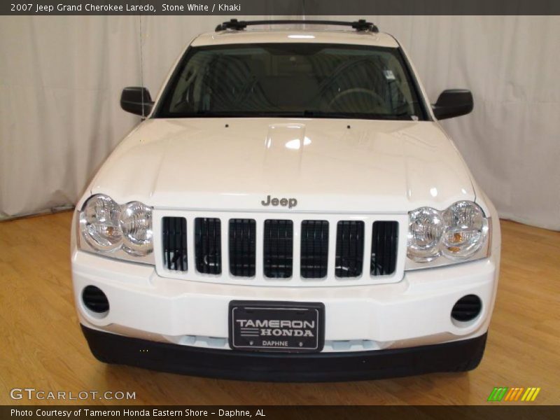 Stone White / Khaki 2007 Jeep Grand Cherokee Laredo