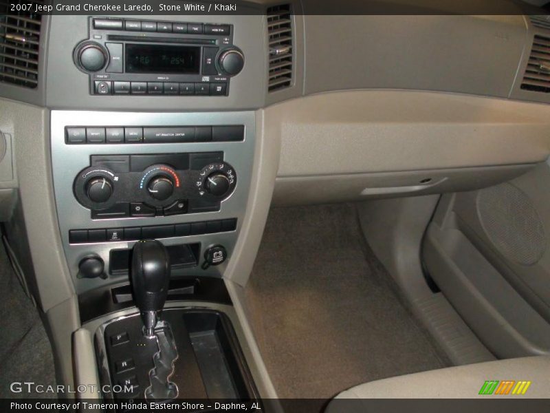 Stone White / Khaki 2007 Jeep Grand Cherokee Laredo