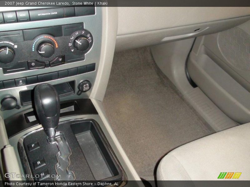 Stone White / Khaki 2007 Jeep Grand Cherokee Laredo