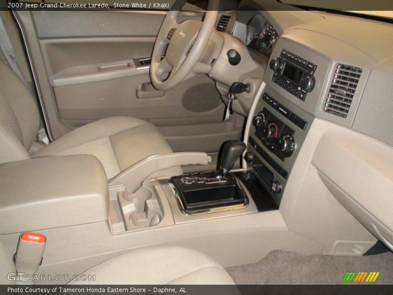 Stone White / Khaki 2007 Jeep Grand Cherokee Laredo