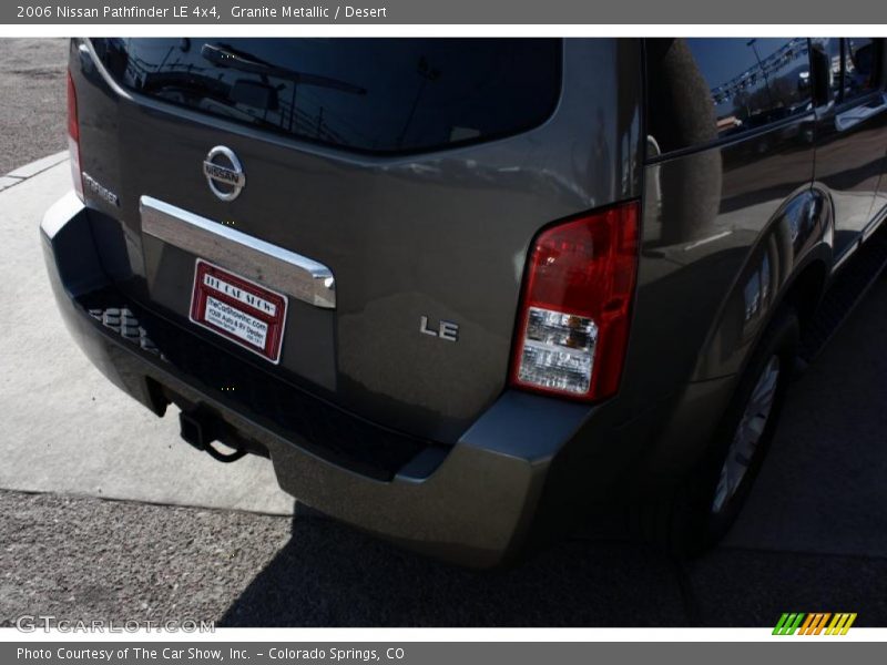 Granite Metallic / Desert 2006 Nissan Pathfinder LE 4x4