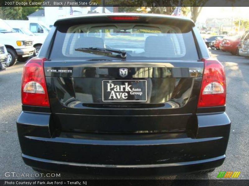Black / Pastel Slate Gray 2007 Dodge Caliber SXT