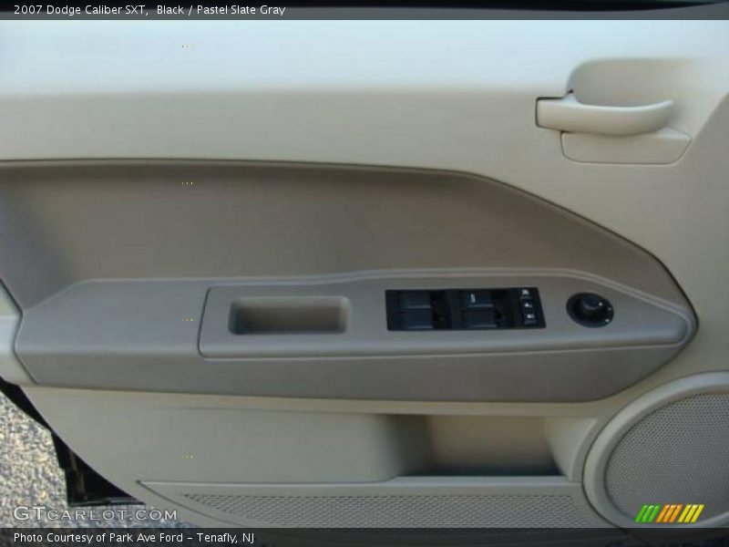 Black / Pastel Slate Gray 2007 Dodge Caliber SXT