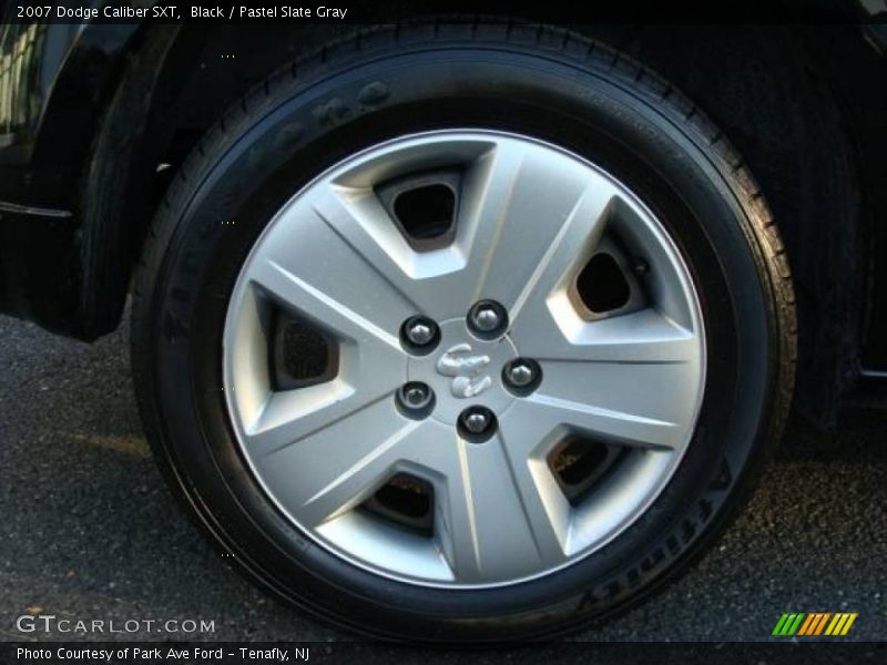 Black / Pastel Slate Gray 2007 Dodge Caliber SXT