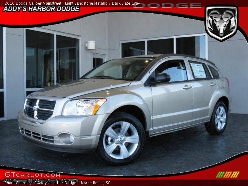 Light Sandstone Metallic / Dark Slate Gray 2010 Dodge Caliber Mainstreet